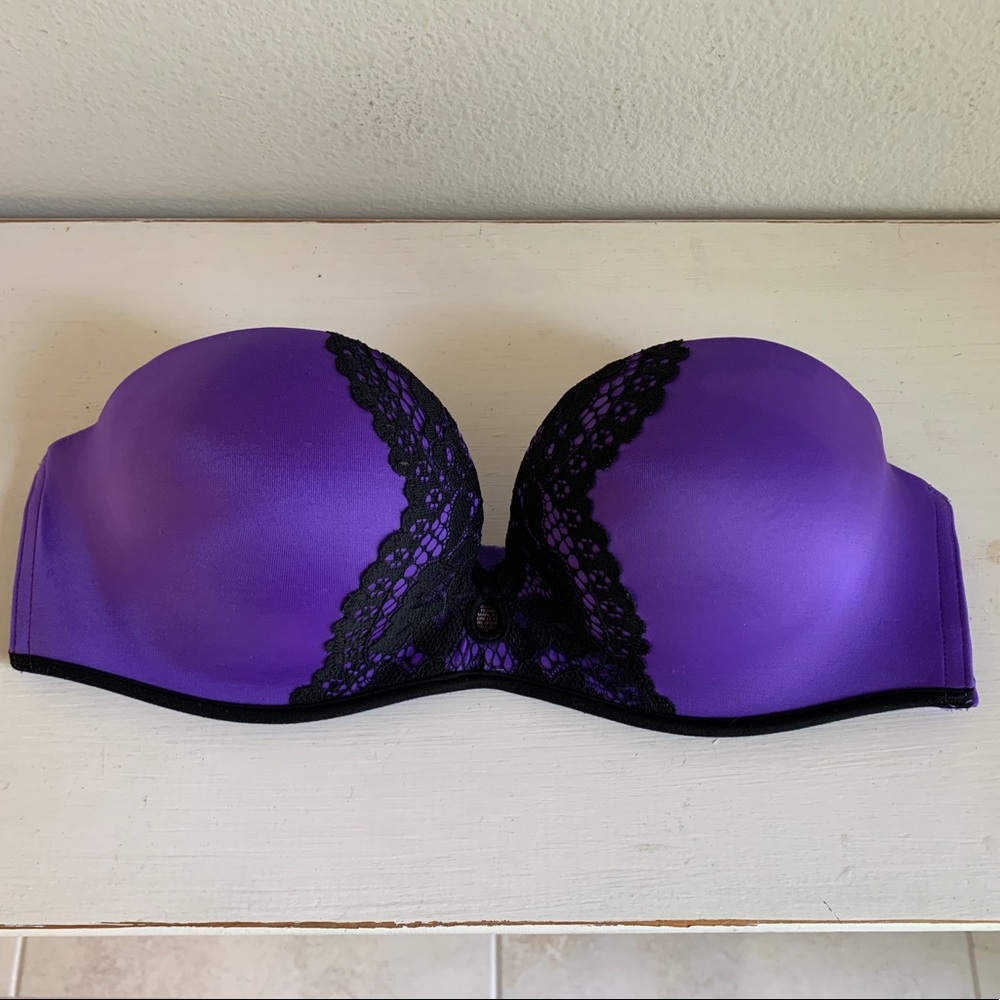 Victoria's Secret Strapless bombshell bra